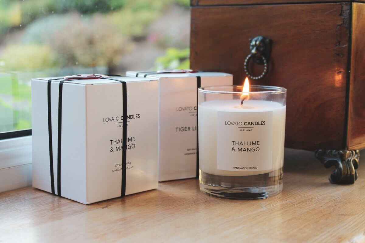 Custom Candle Packaging